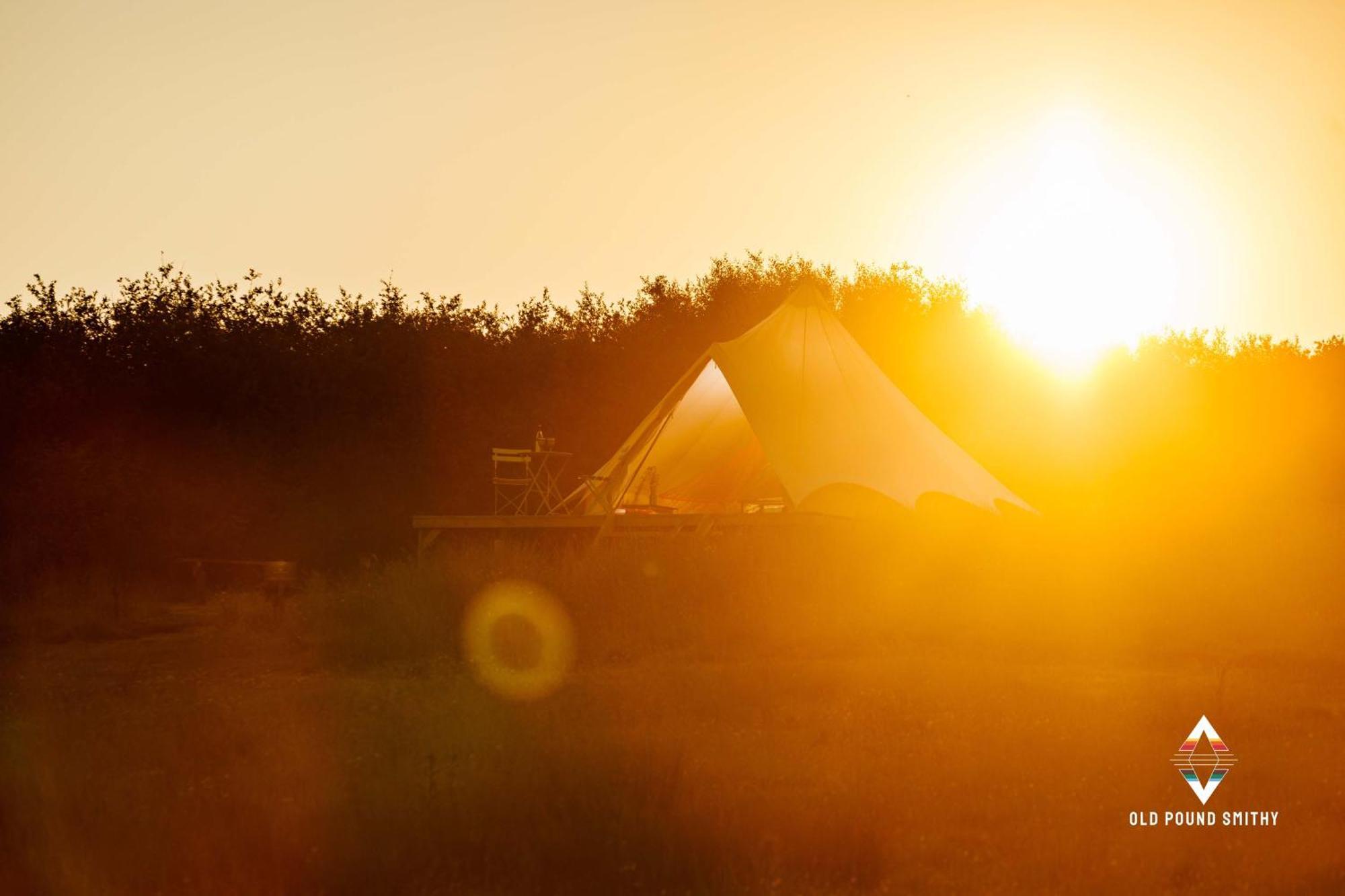 Old Pound Smithy Luxury tent *