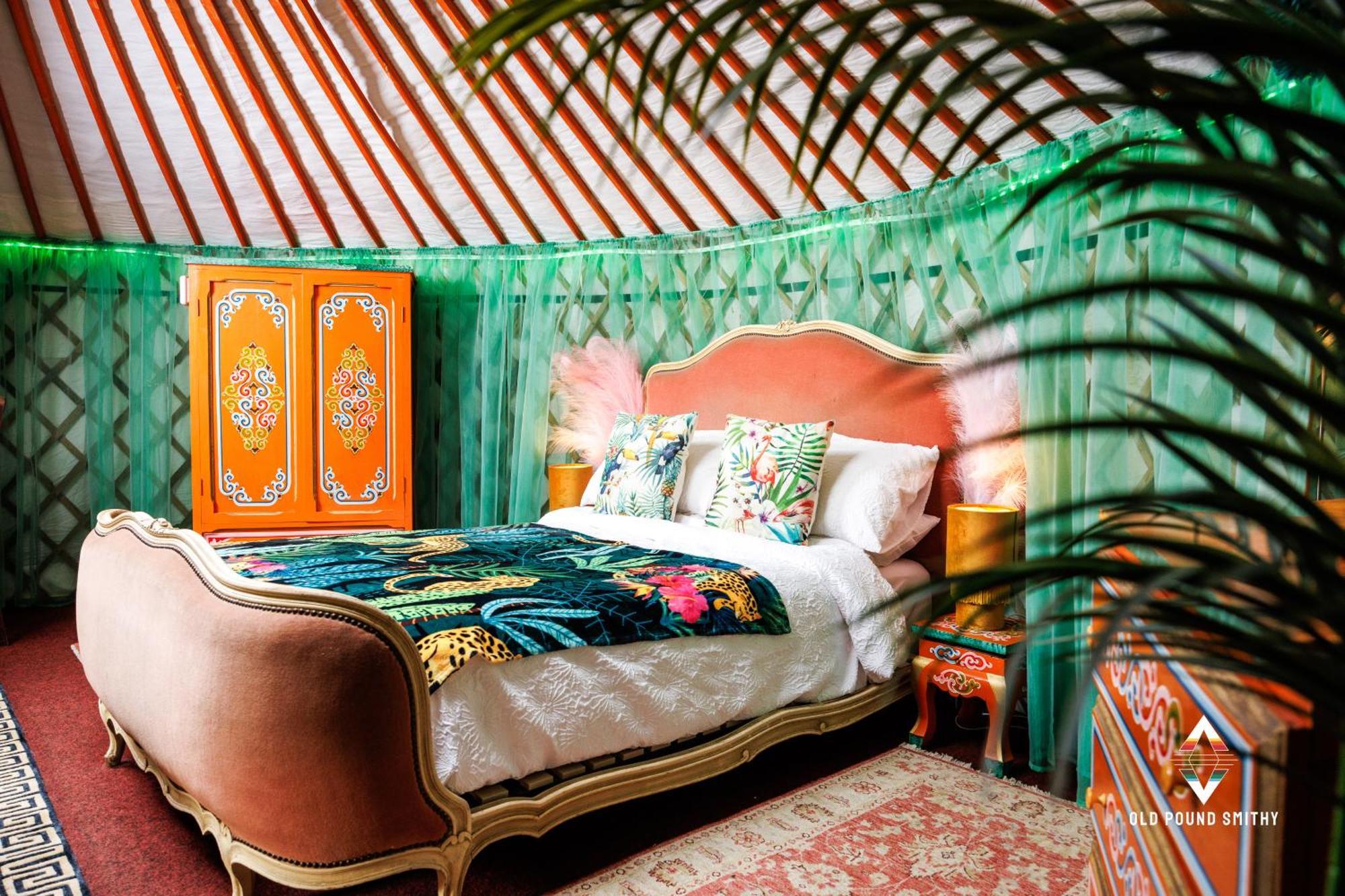 Luxury tent Old Pound Smithy *